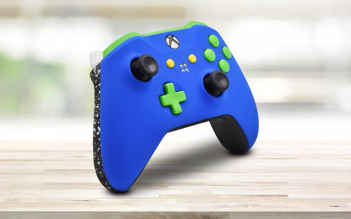 Custom Blue Xbox One S Controller with Lime Accents